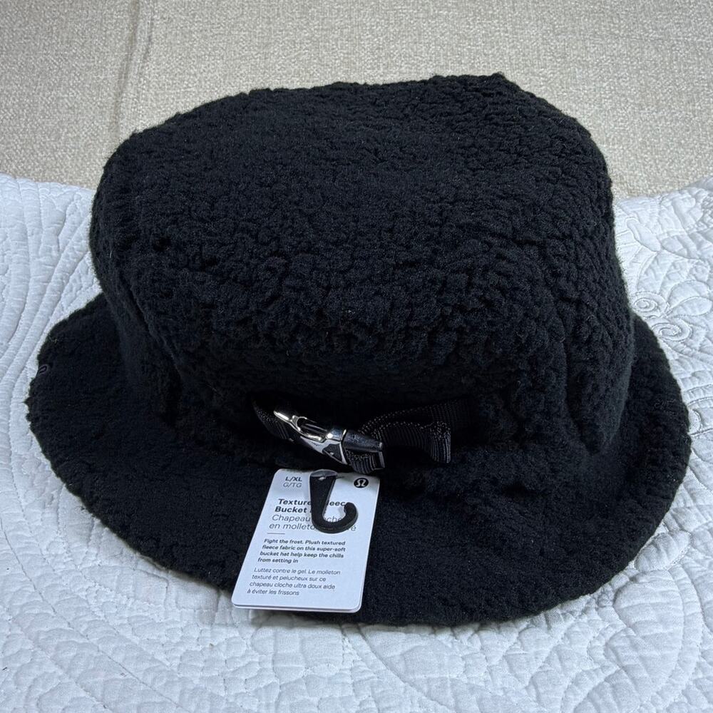 Lululemon Women's L/XL Black NWT Textured Fleece Bucket Hat Warm Winter Casual
